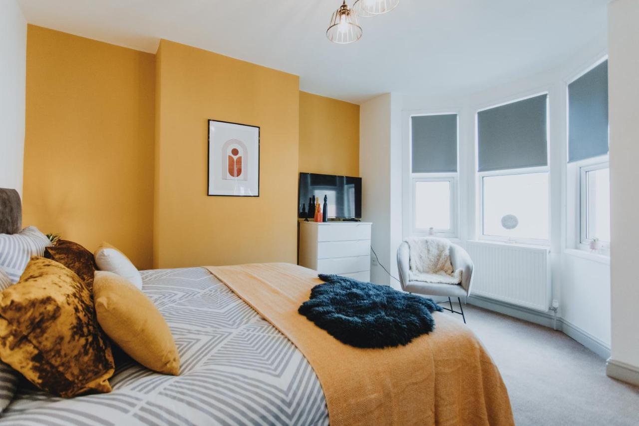 Villa Brand New Townhouse In Rugby