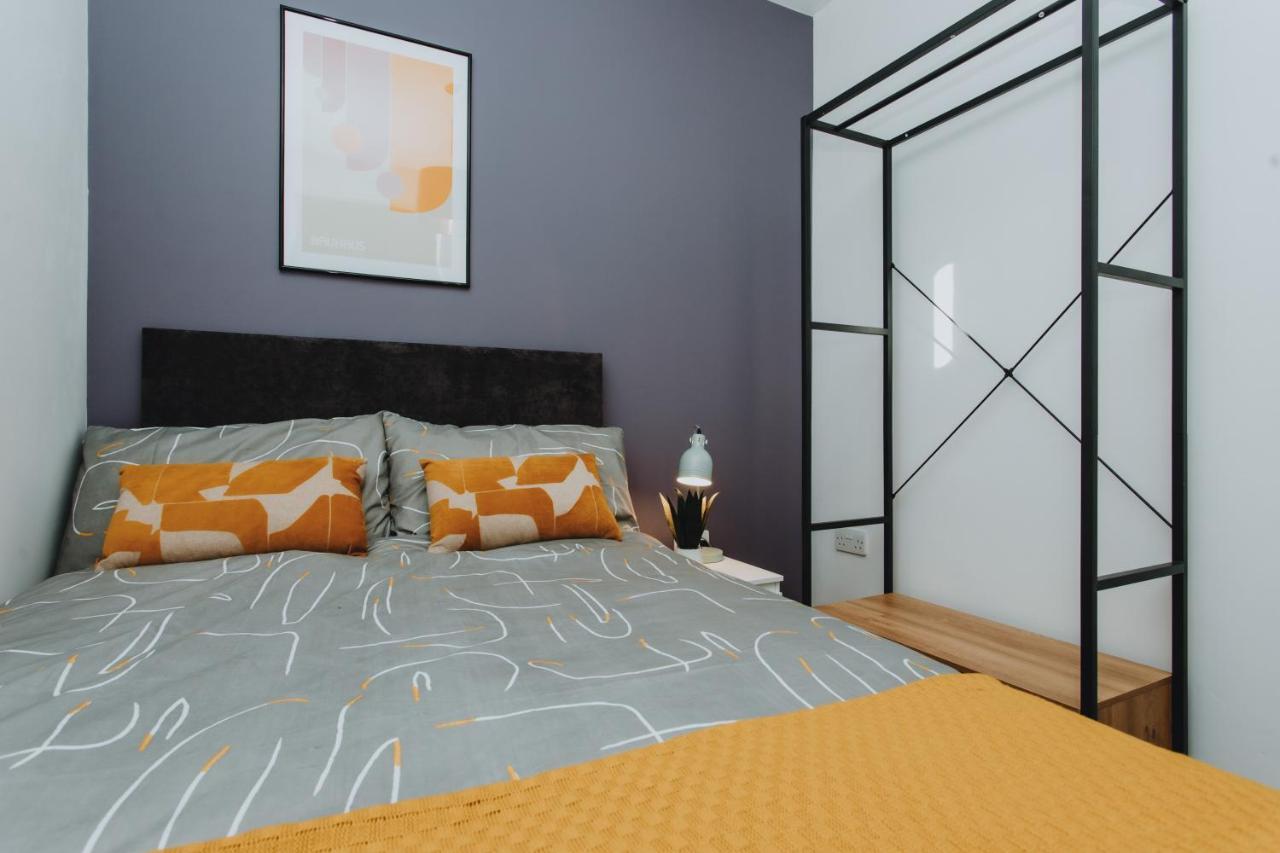 Brand New Townhouse In Villa